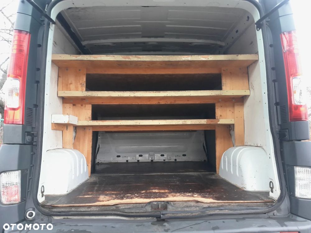 Opel VIVARO - 11