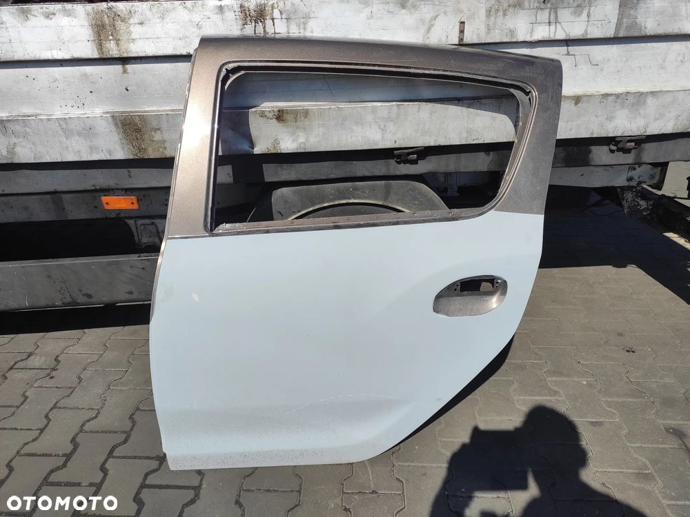 Drzwi Lewe Tylne Lewy Tył Dacia Sandero 2 II 2012-2020