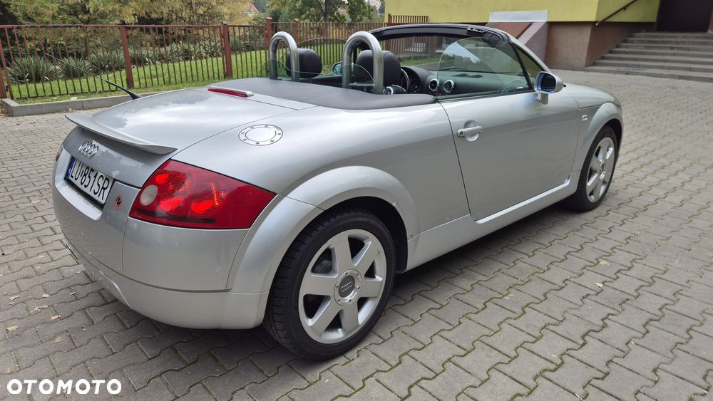 Audi TT Roadster - 6