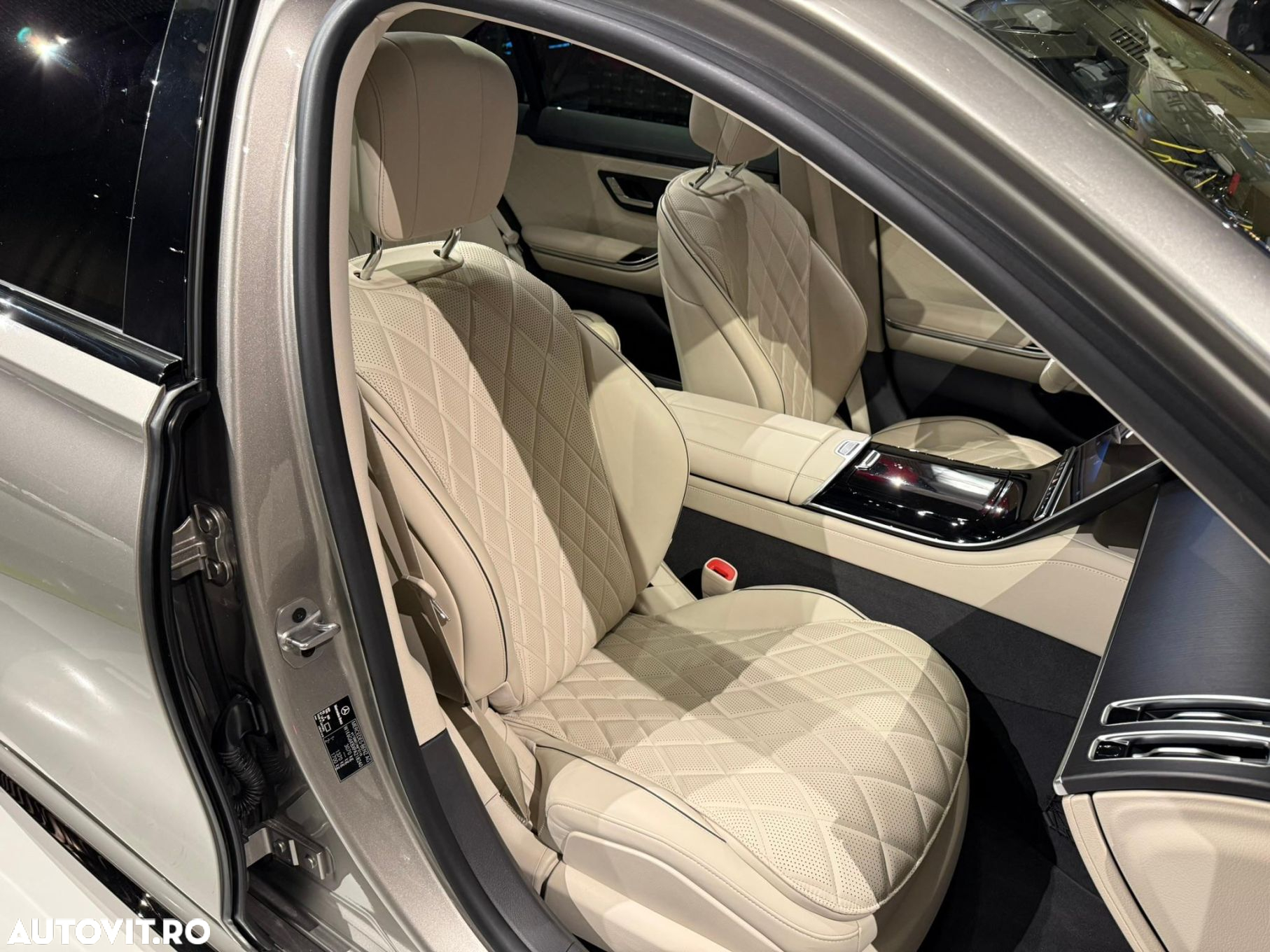 Mercedes-Benz S 580 e 4MATIC Long - 26