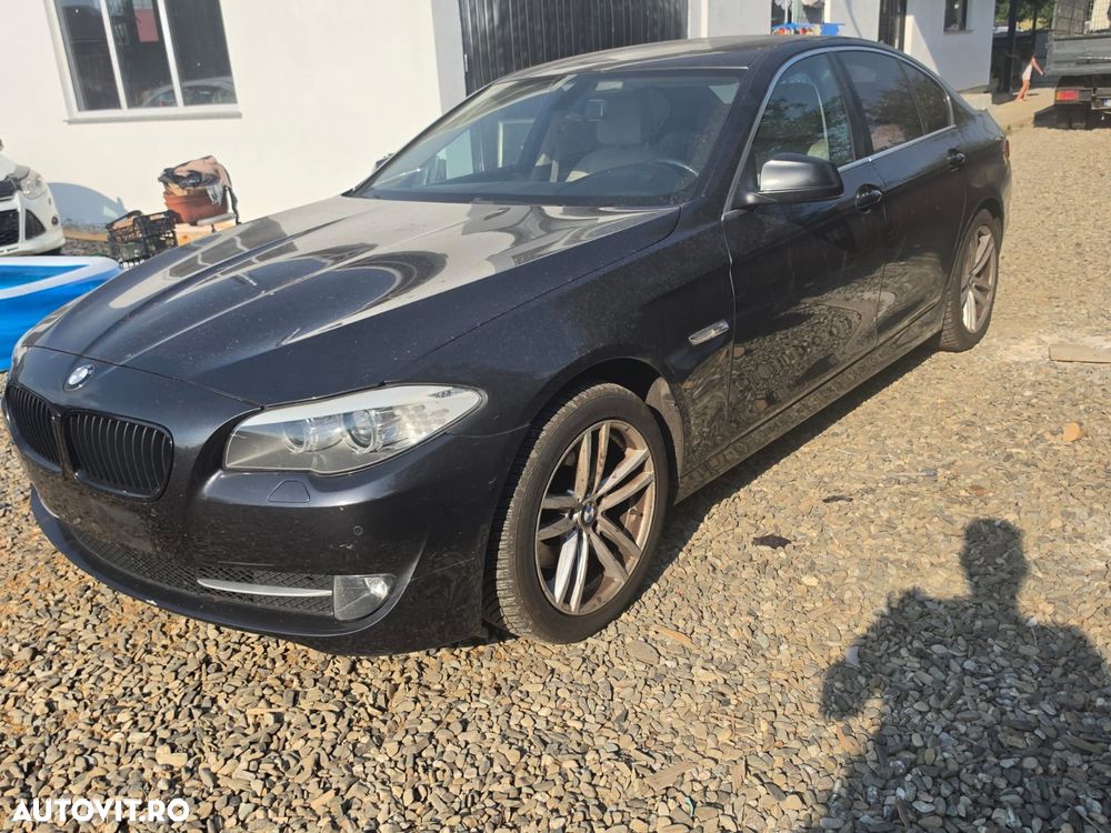 BMW Seria 5 520d - 4