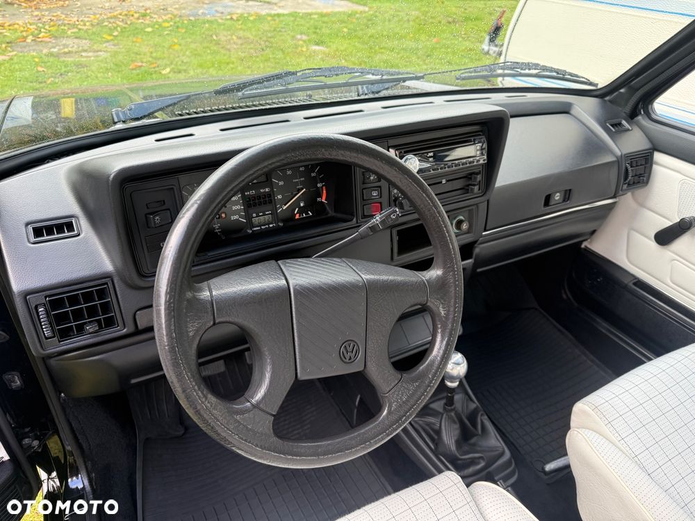 Volkswagen Golf Cabriolet 1.8 - 22