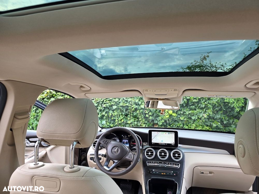 Mercedes-Benz GLC 250 d 4MATIC - 11