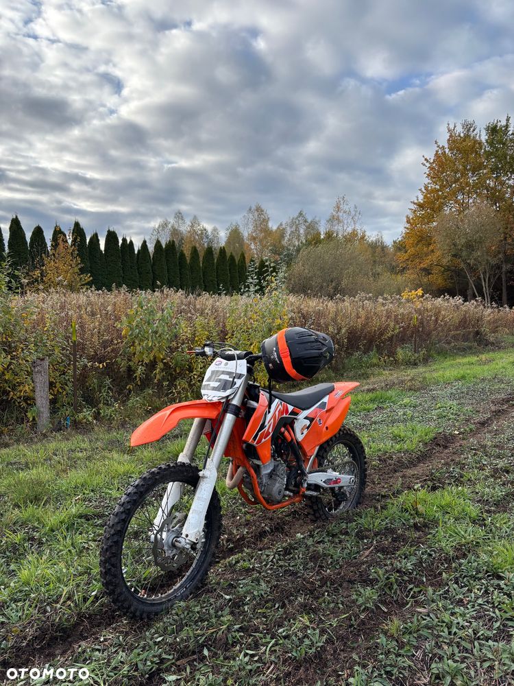 KTM SXF - 9