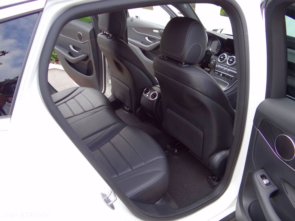 Mercedes-Benz GLC 200 d Business Edition - 11