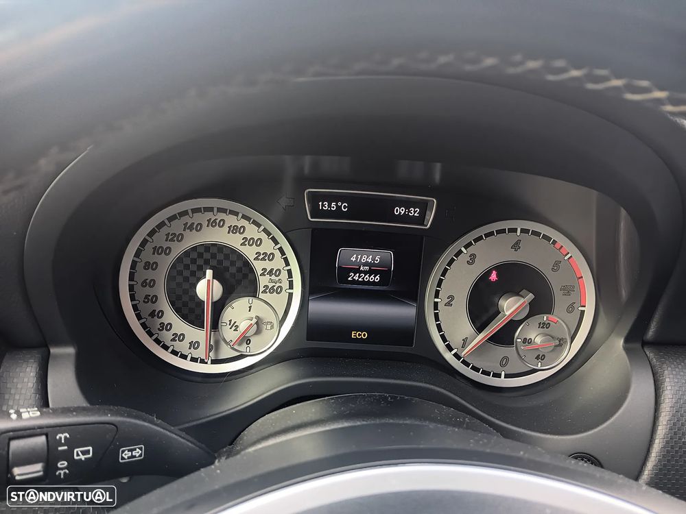 Mercedes-Benz A 180 CDI (BlueEFFICIENCY) Urban - 19