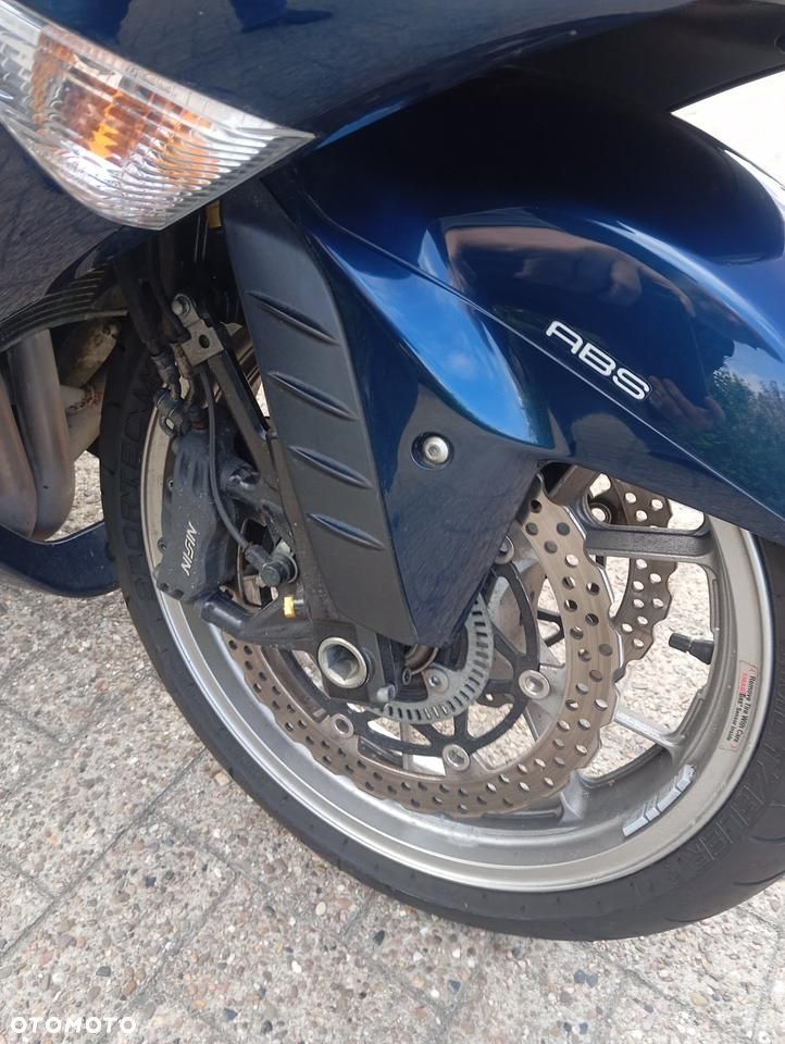 Kawasaki ZZR - 11