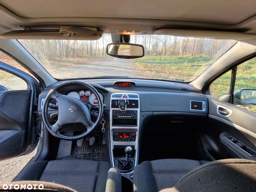 Peugeot 307 HDi SW 135 OXYGO - 18