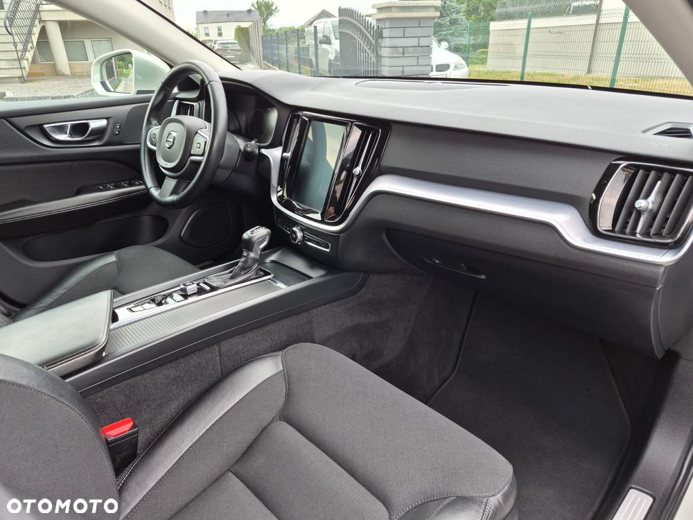 Volvo V60 D4 - 26