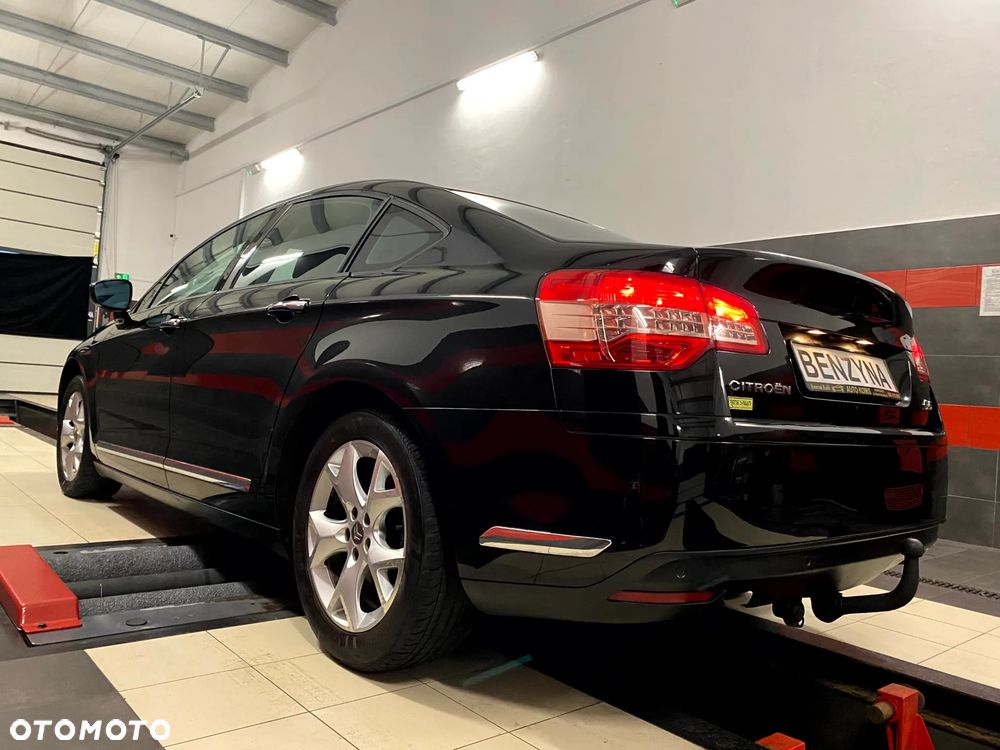 Citroën C5 2.0 16V Confort - 8