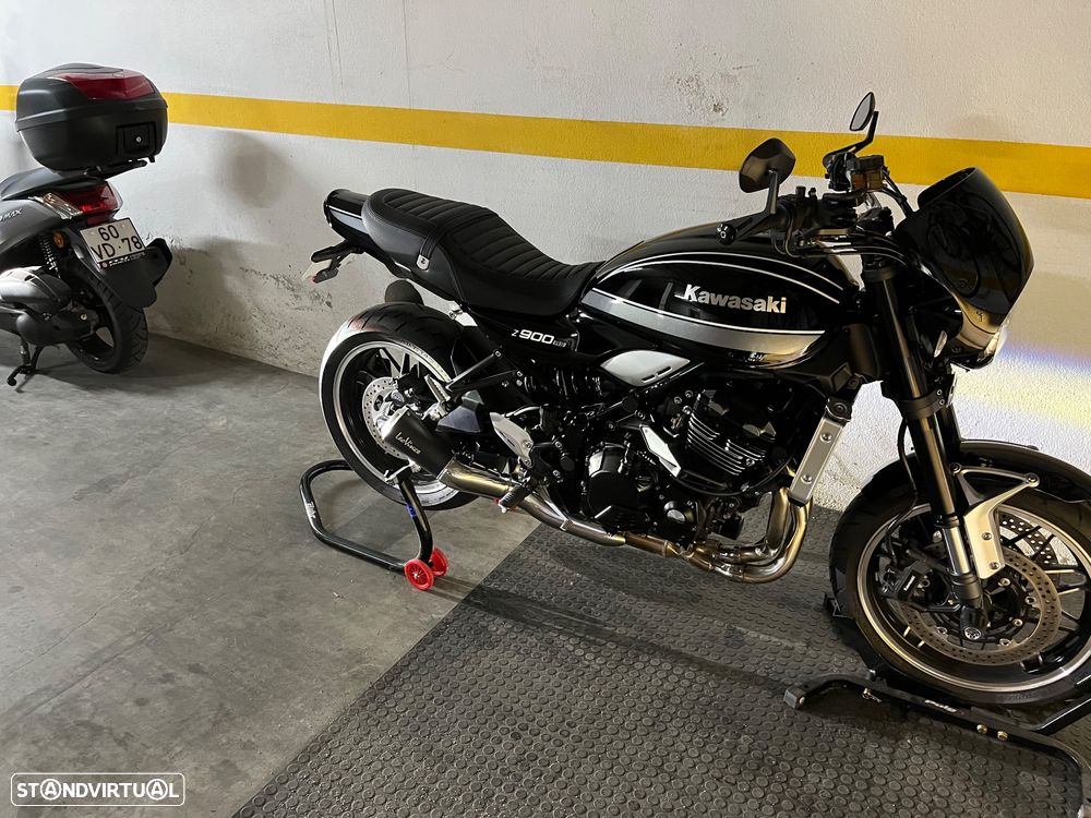 Kawasaki Z Z900RS - 4