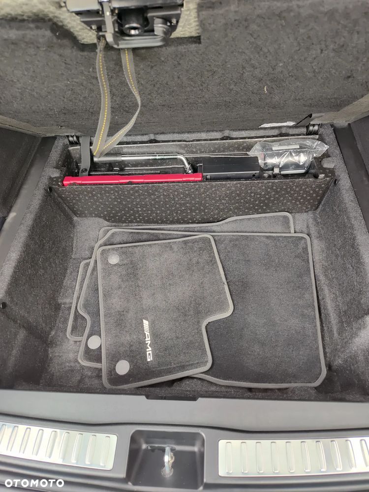 Mercedes-Benz GLE 250 d 4-Matic - 27