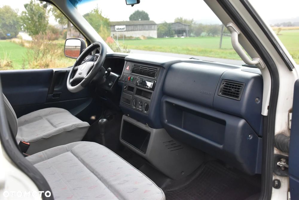 Volkswagen Transporter T4 - 15
