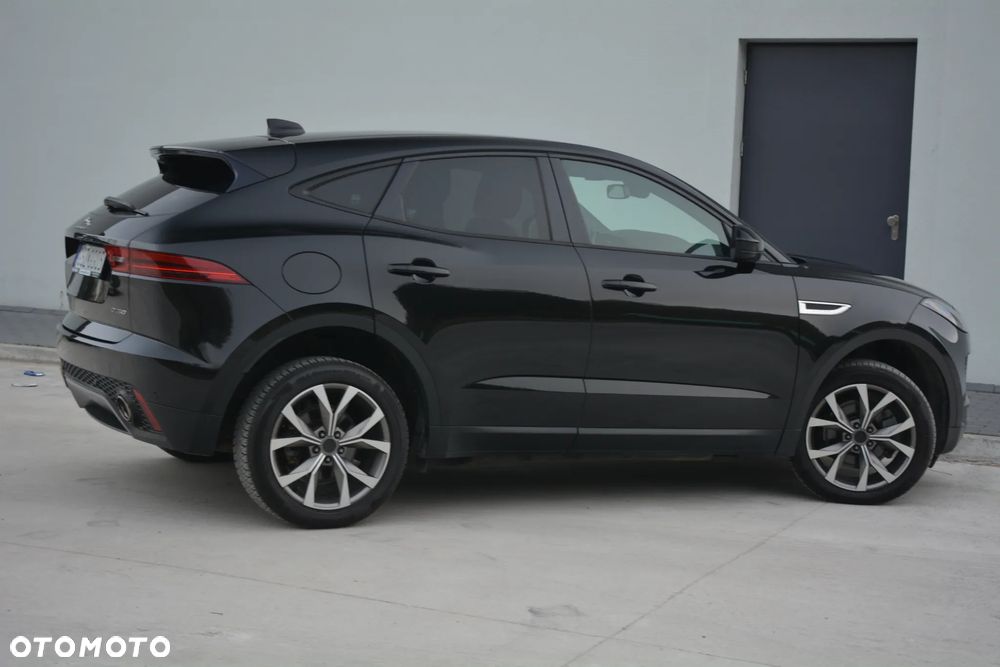 Jaguar E-Pace - 11