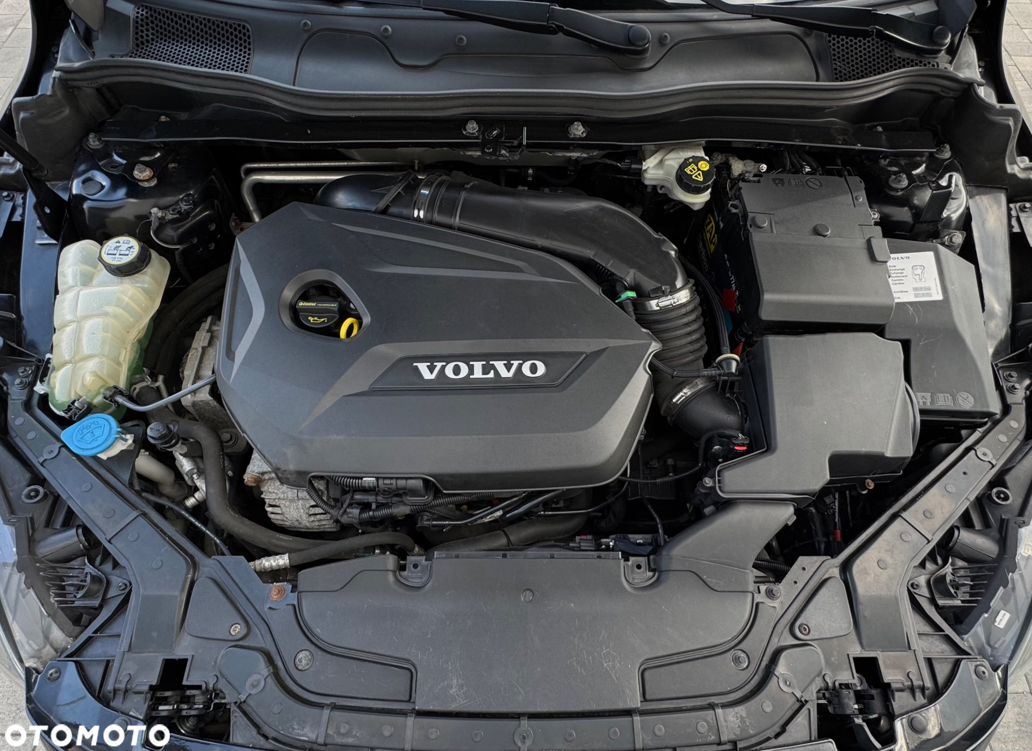 Volvo V40 T4 Powershift R Design - 37
