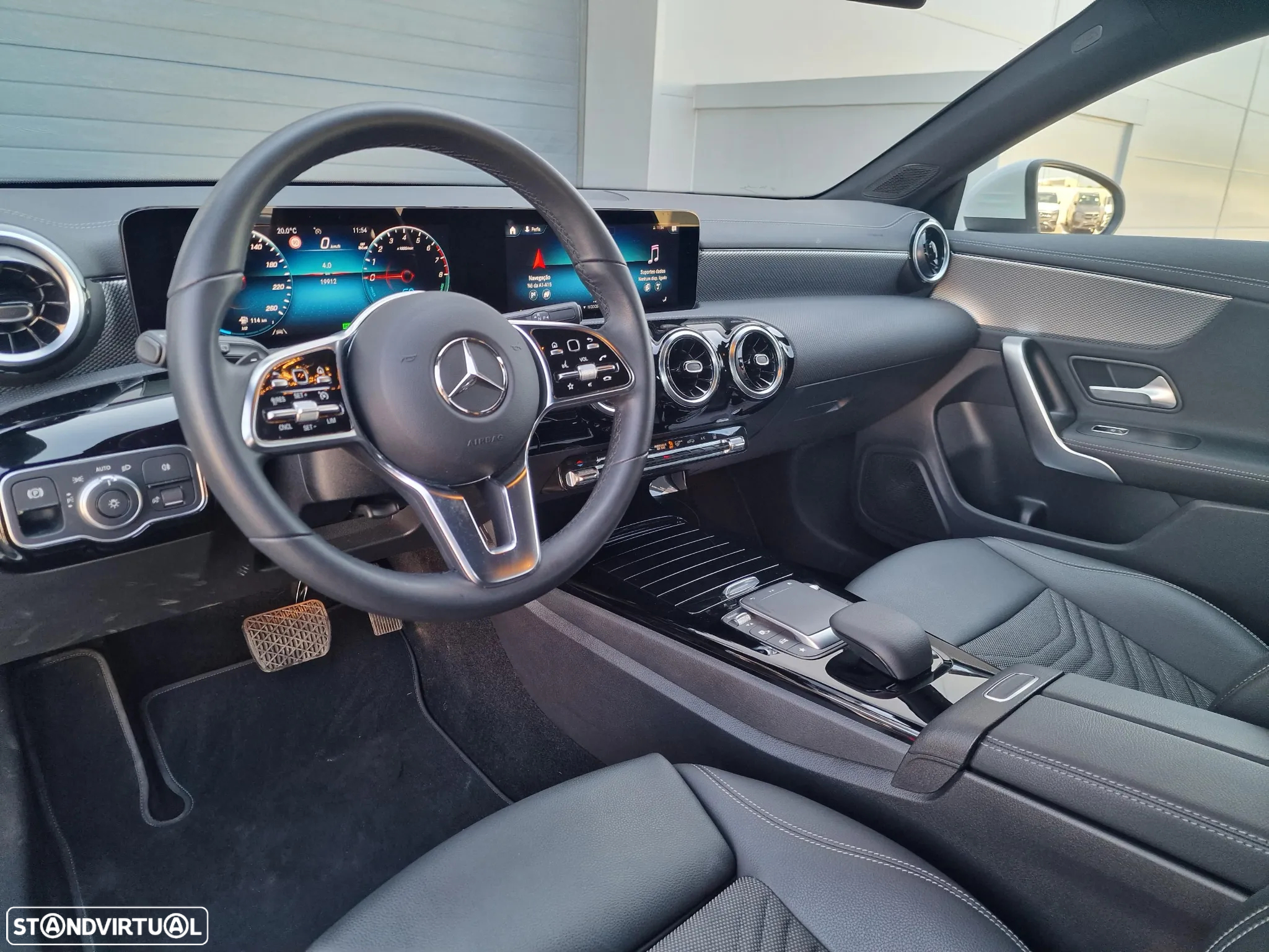 Mercedes-Benz CLA 250 e Shooting Brake Progressive - 12