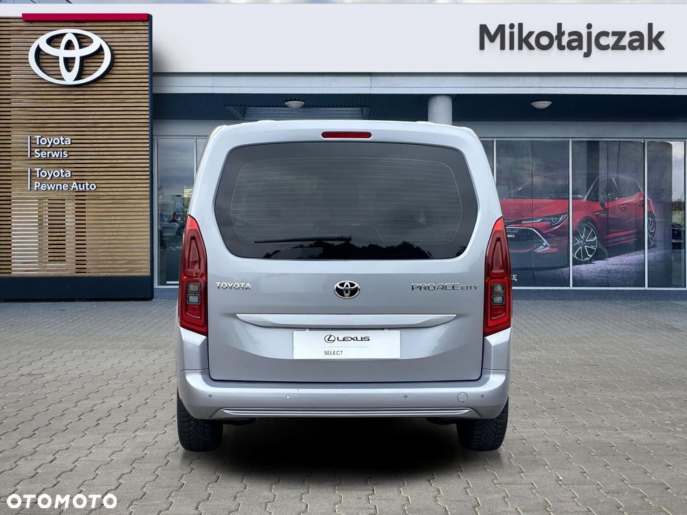 Toyota Proace City Verso 1.5 D-4D Business - 8