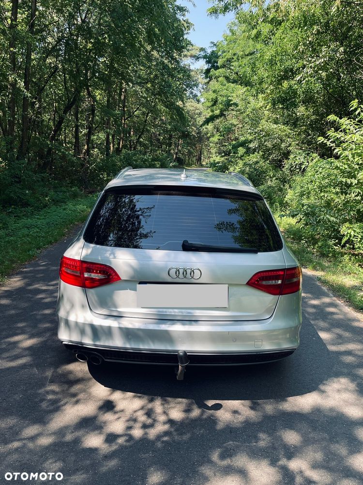 Audi A4 Avant 2.0 TDI DPF clean diesel multitronic Ambiente - 8