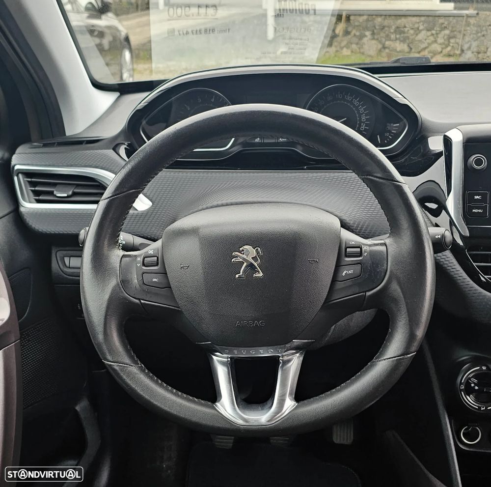 Peugeot 2008 PureTech 82 Active - 12