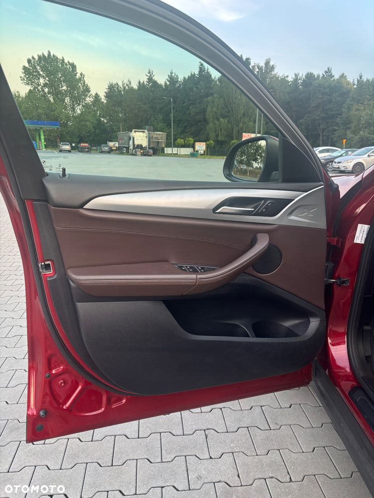 BMW X4 xDrive20i xLine sport - 11
