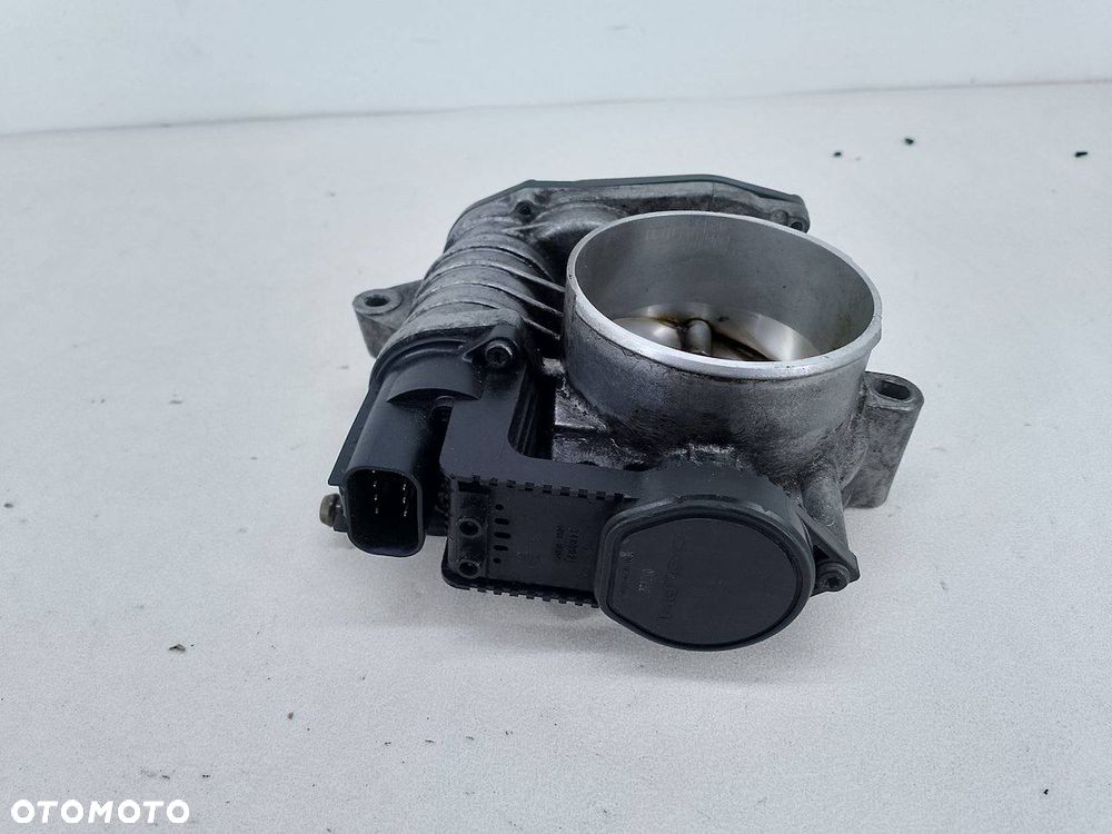 PRZEPUSTNICA HYUNDAI SONATA IV 35100-3C200  17203021 3.3 V6 - 4