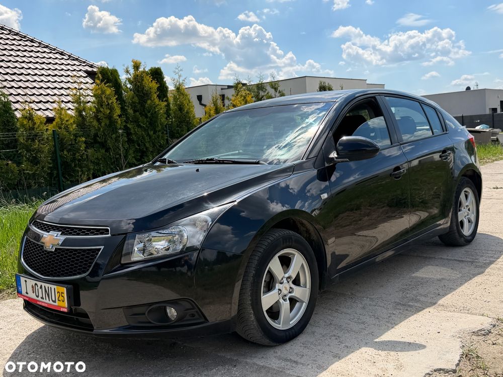 Chevrolet Cruze 1.6 LT - 17