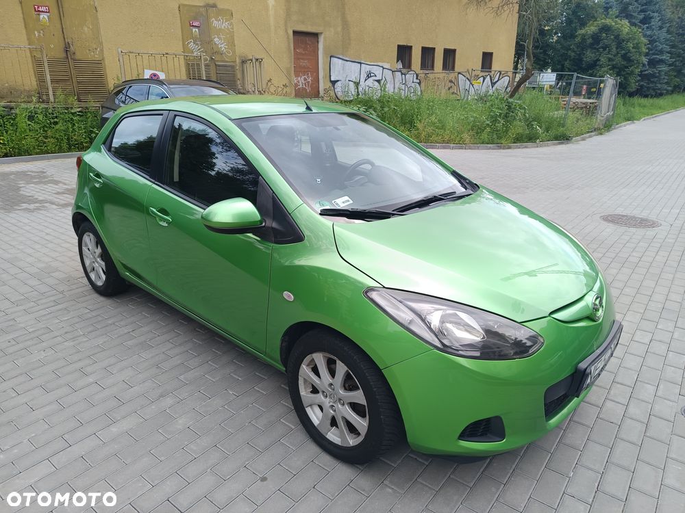 Mazda 2 - 1