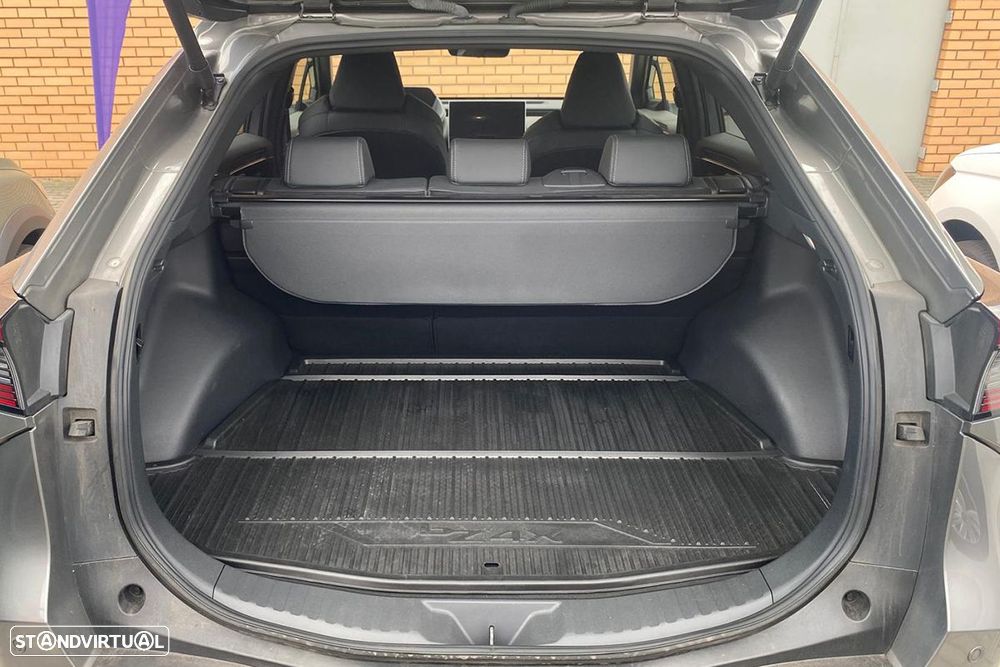 Toyota bZ4X 71,4 kWh Premium Limited - 19