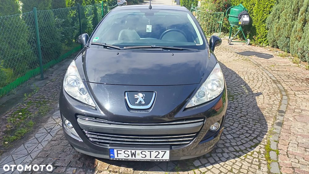 Peugeot 207 - 17