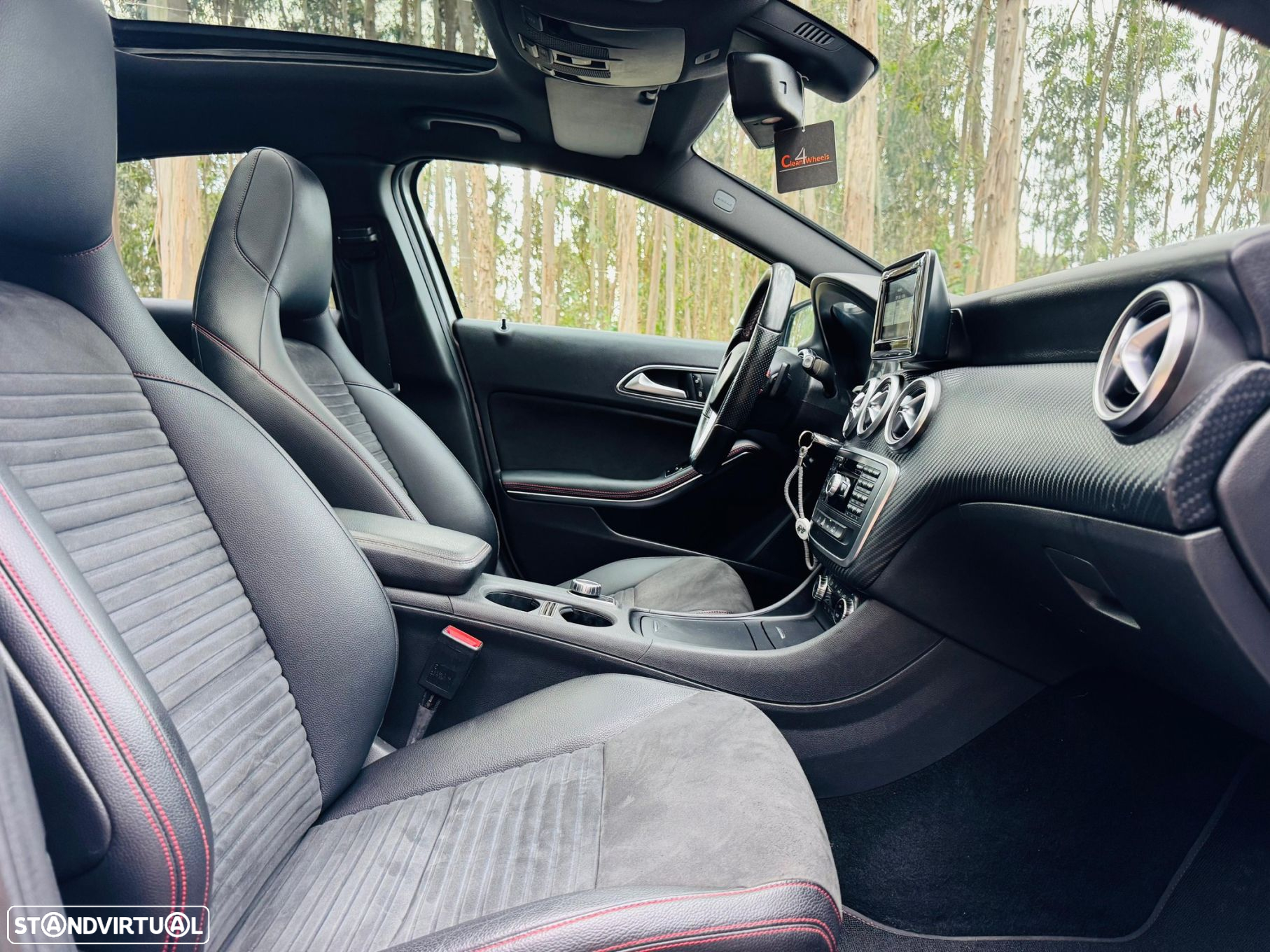 Mercedes-Benz A 180 d AMG Line Aut. - 32