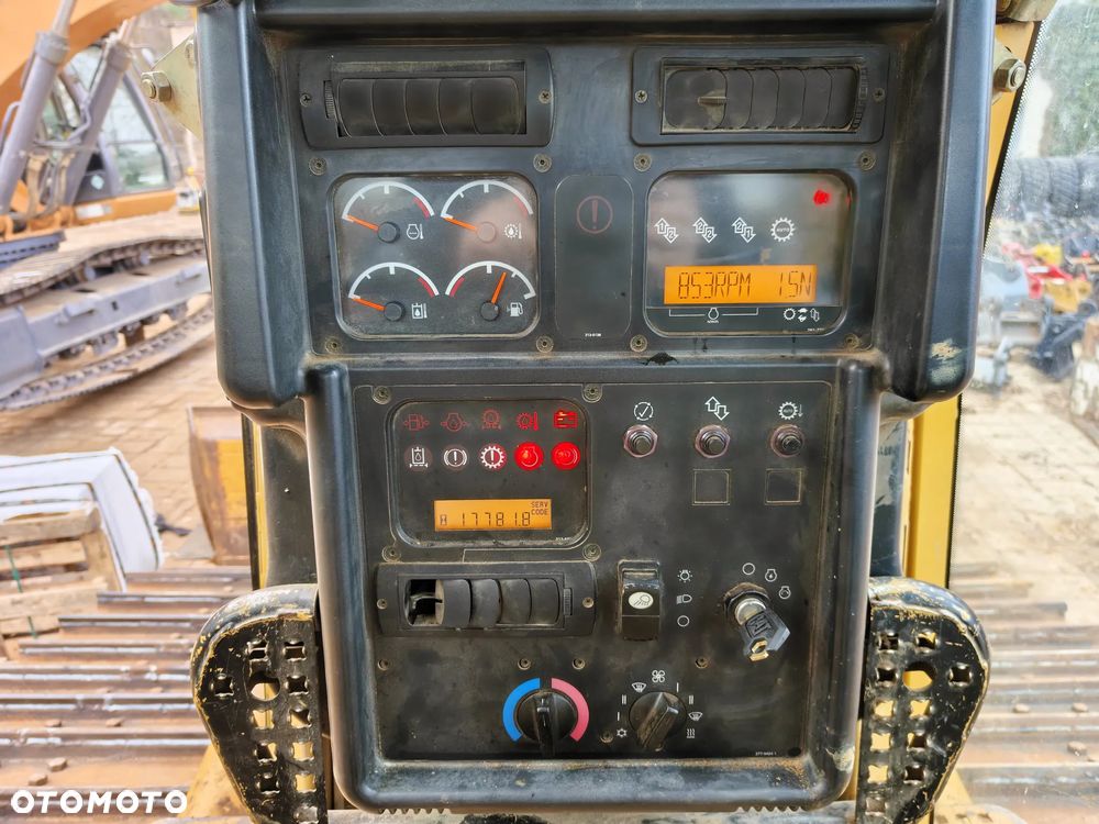 Caterpillar D6N LGP - 16