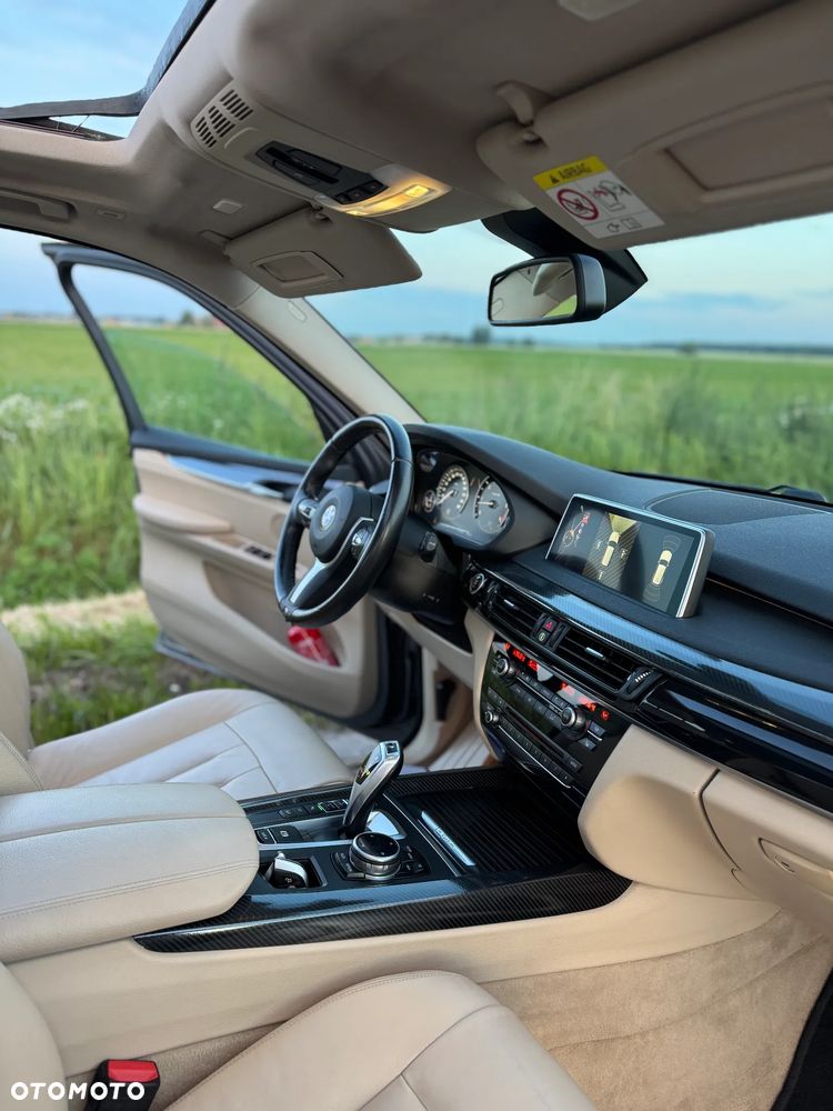 BMW X5 xDrive30d Sport-Aut - 23