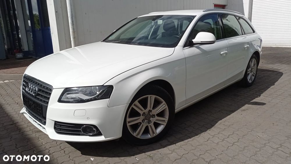 Audi A4 Avant 2.0 TFSI Attraction - 26