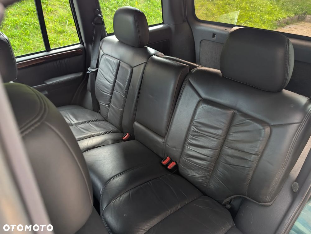 Jeep Grand Cherokee - 36