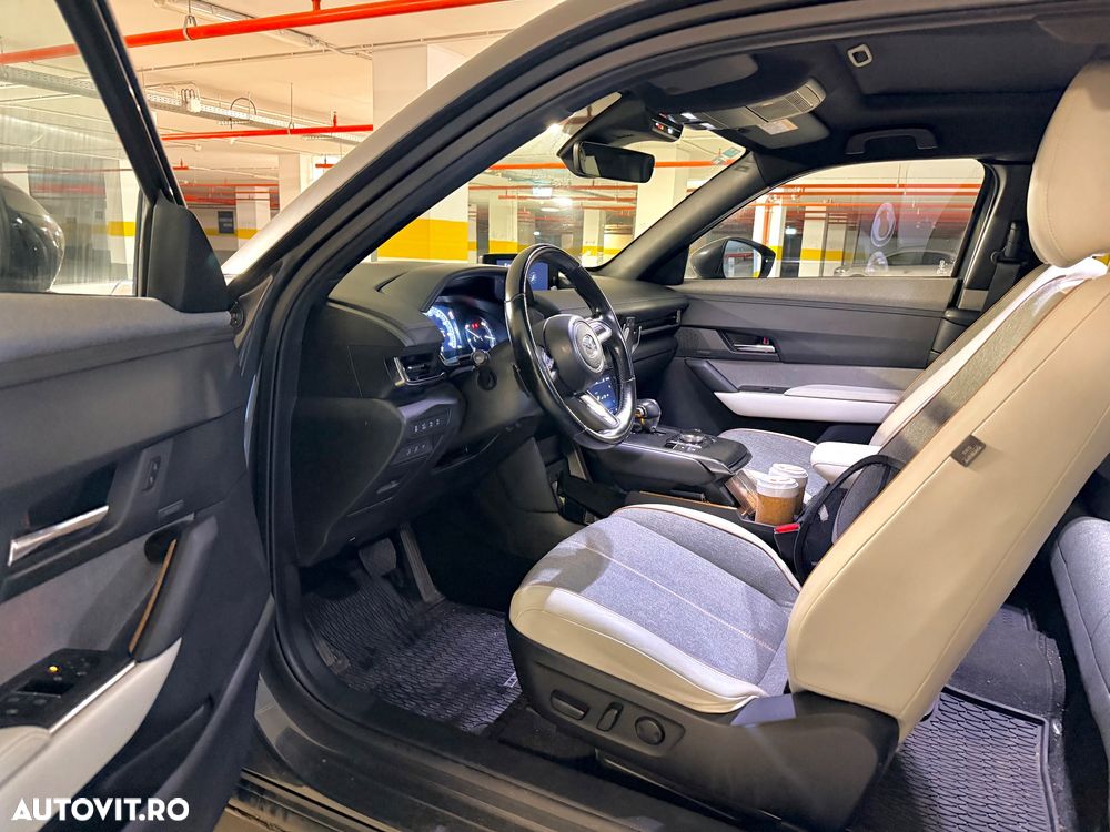 Mazda MX-30 e-Skyactiv EV Advantage (Modern Confidence) - 9