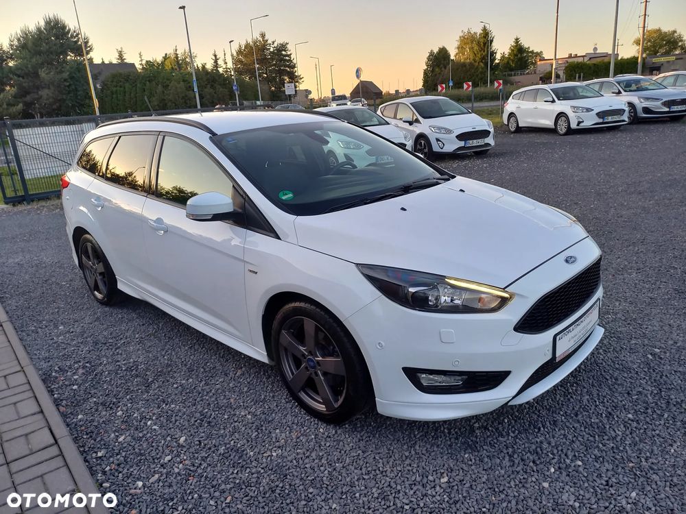 Ford Focus 1.0 EcoBoost ST-Line ASS - 10