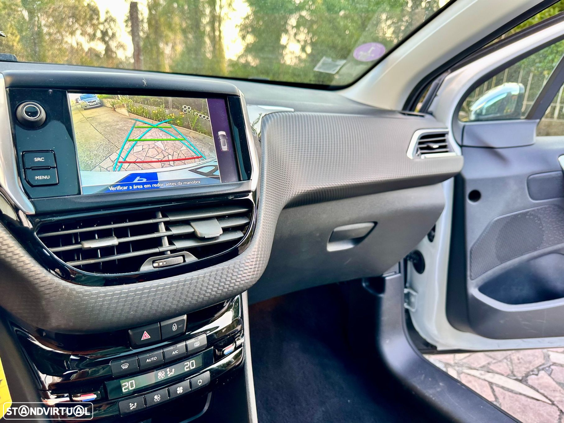 Peugeot 2008 1.2 PureTech Crossway - 25
