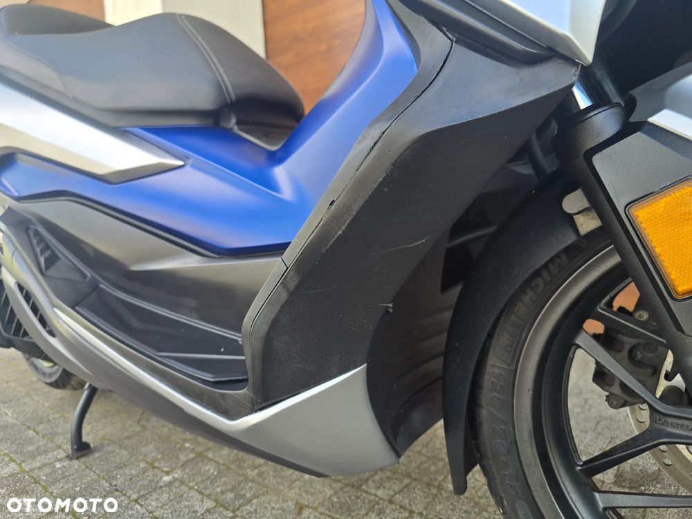 Honda NSS - 28