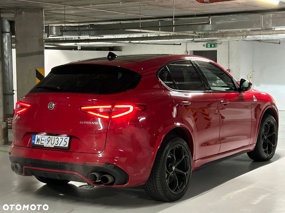 Alfa Romeo Stelvio 2.9 V6 Bi-Turbo Quadrifoglio Q4