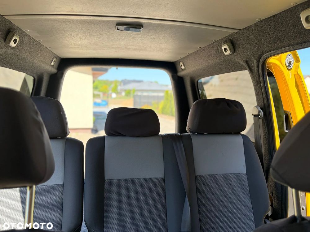 Volkswagen Caddy - 14