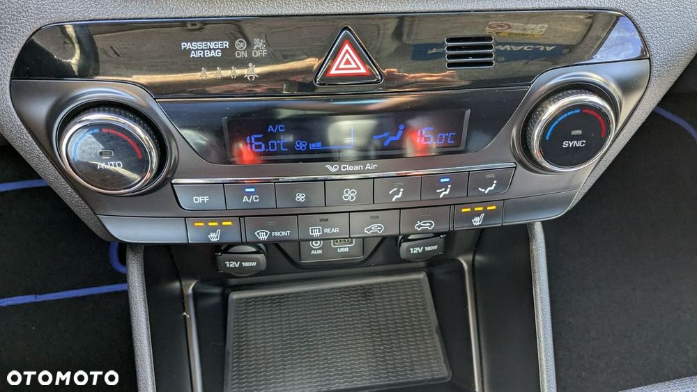 Hyundai Tucson blue 1.7 CRDi 2WD Advantage - 28