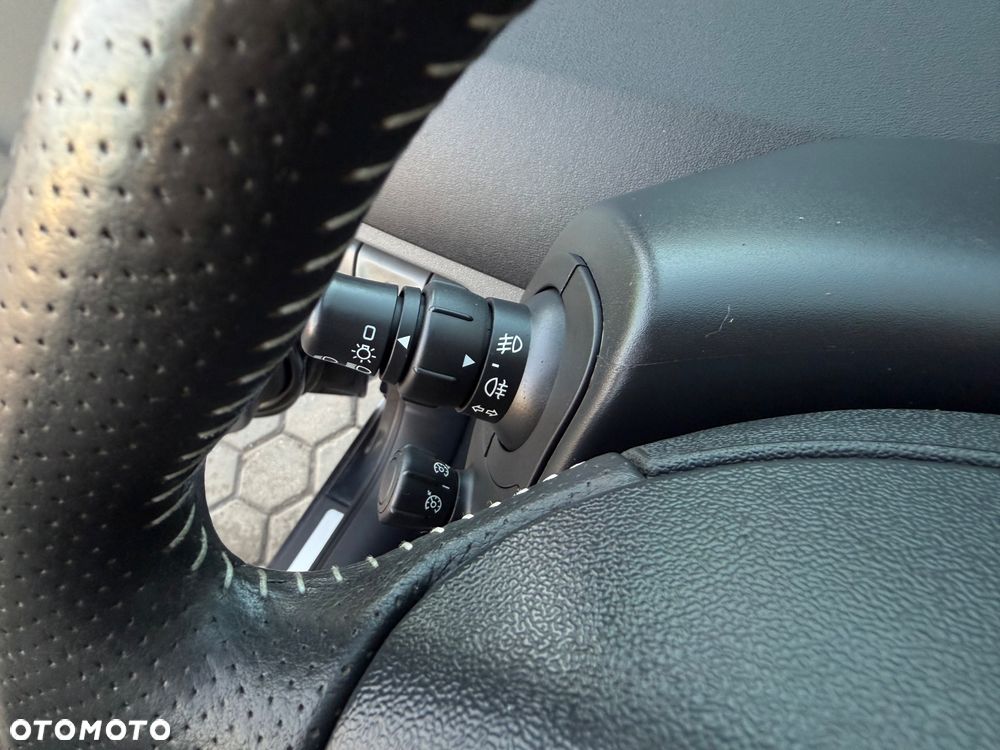 Renault Scenic 2.0 16V Privilege - 24