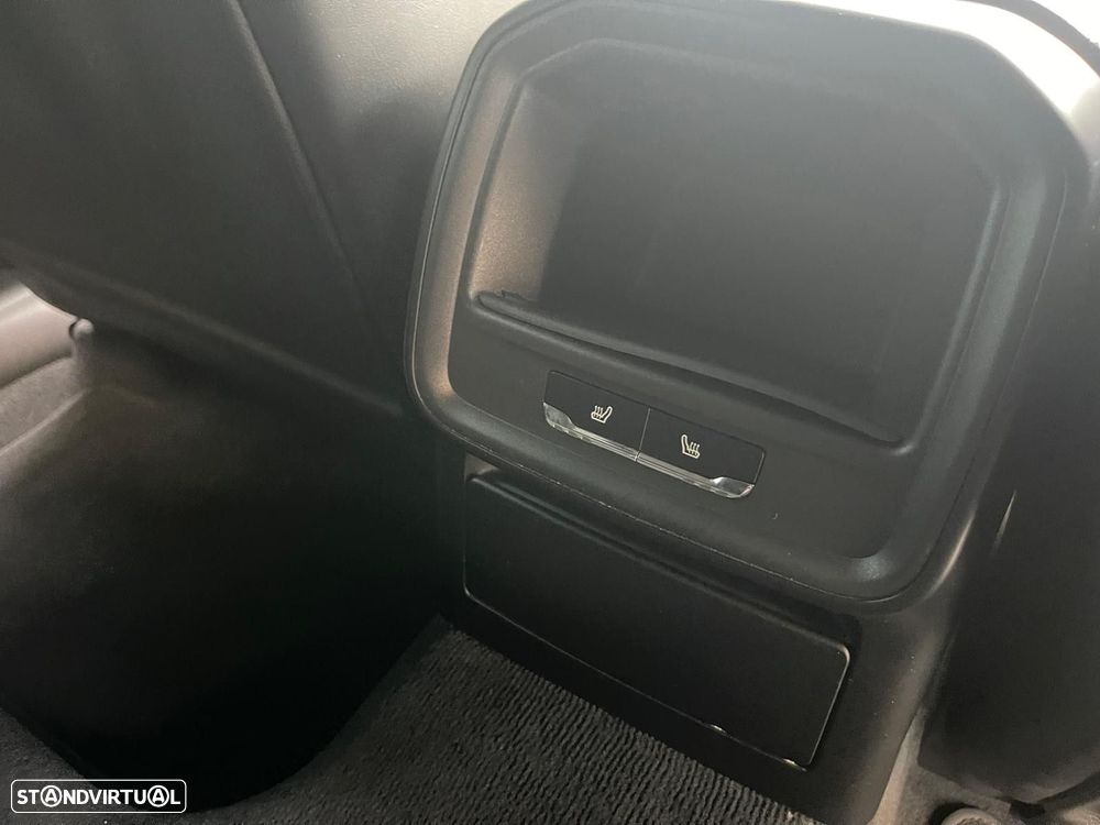 Porsche Macan Turbo PDK - 33