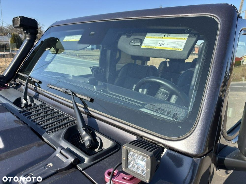 Jeep Wrangler - 17