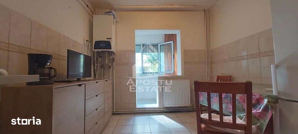 Apartament cu 3 camere decomandat Nicolae Titulescu — fotografia 3