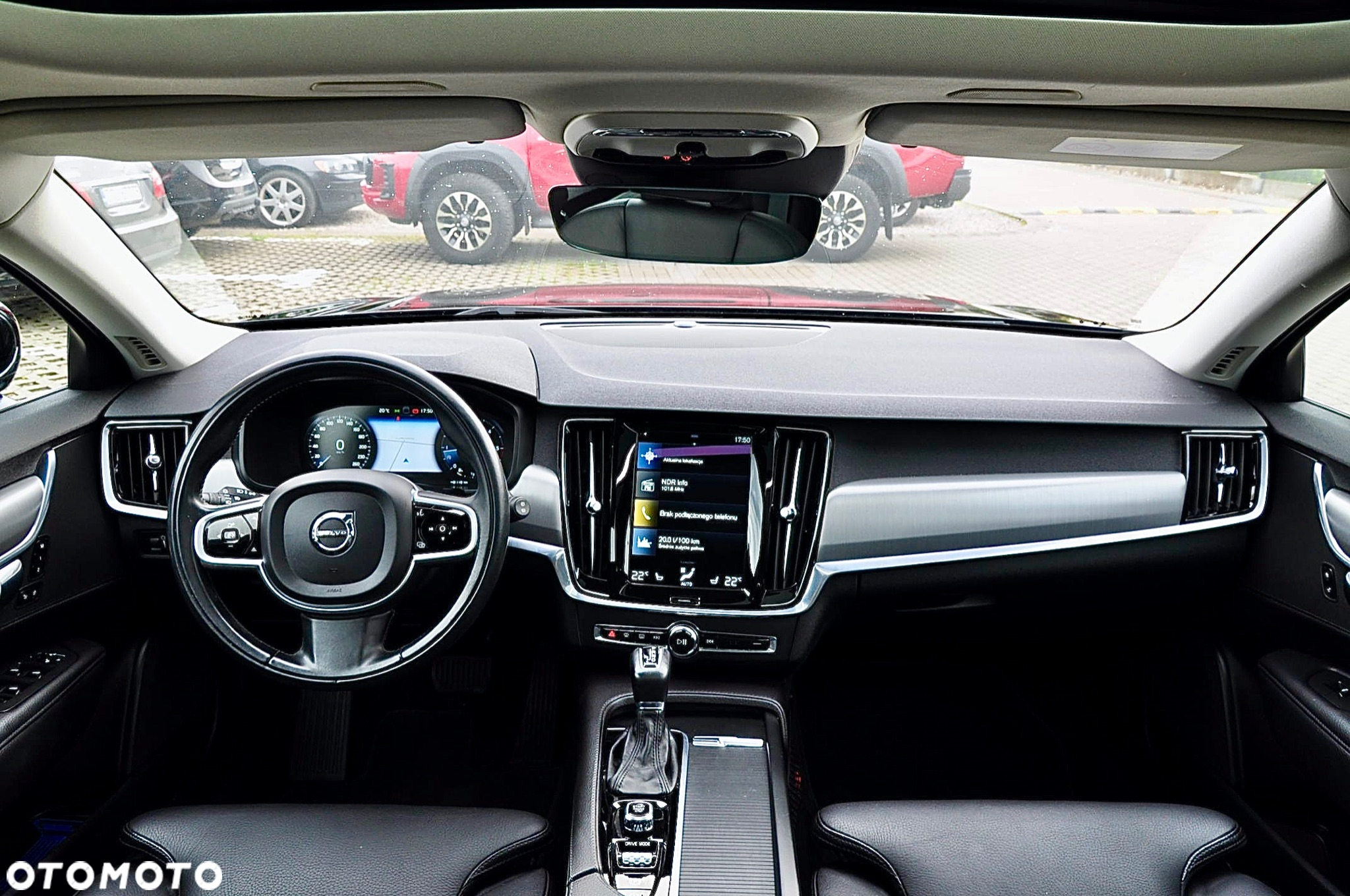 Volvo V90 D4 Geartronic Momentum Pro - 22