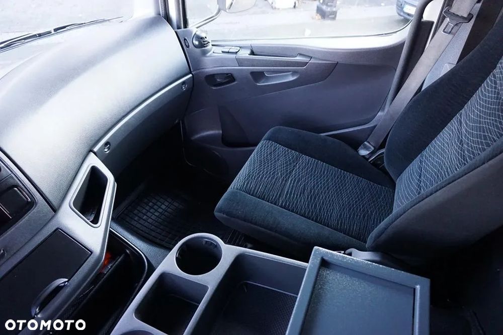 Mercedes-Benz ATEGO / 1223 / ACC / EURO 6 / CHŁODNIA + WINDA / MULTITEMPERATURA - 22