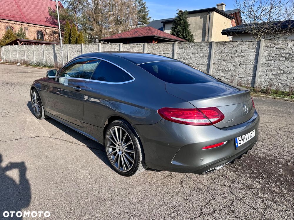 Mercedes-Benz Klasa C 250 7G-TRONIC - 4