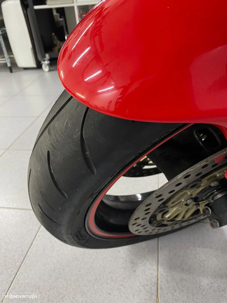 Honda CBR CBR 954 Fireblade - 9