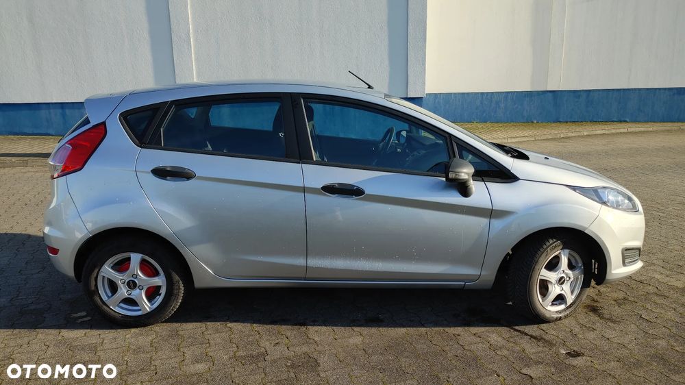 Ford Fiesta 1.25 Ambiente - 19